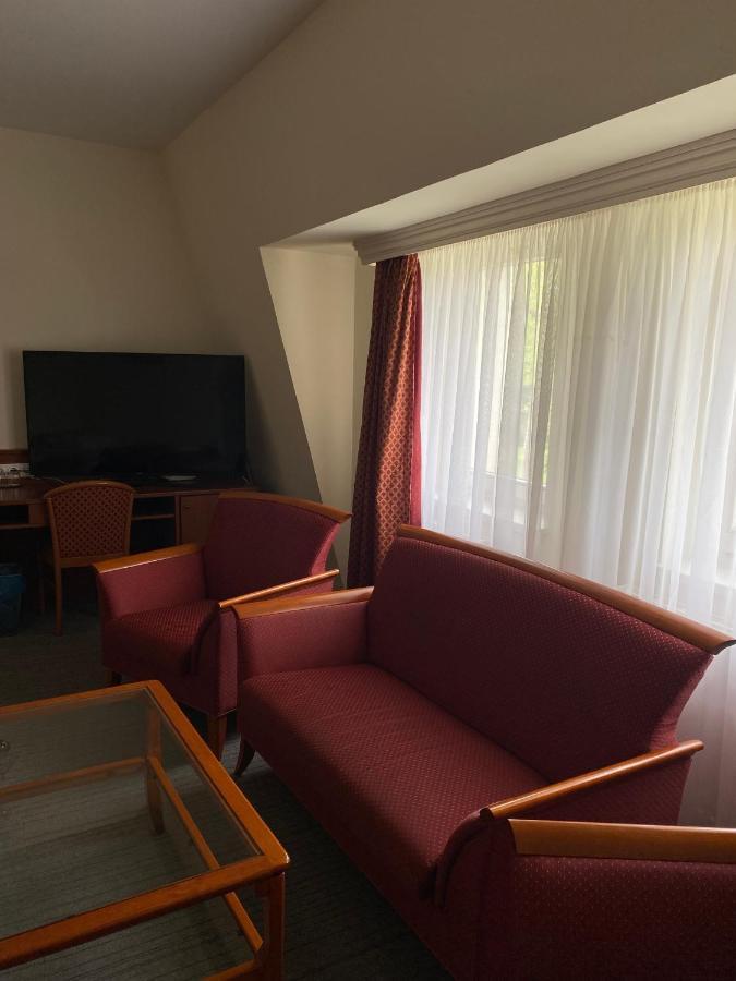 Fonix Hotel Balatonföldvár Exteriör bild